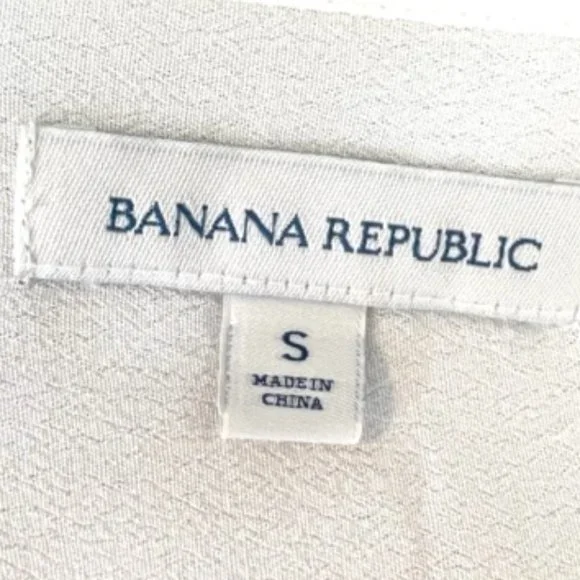 Off-White Scoop Neck Blouse from Banana Republic - Picture 4 of 7